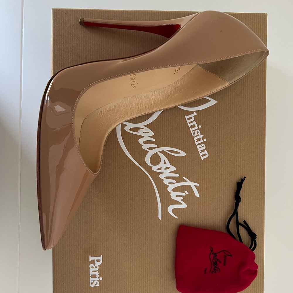 Christian Louboutin So Kate 120 patent Nude 38.5 - Picture 8 of 12
